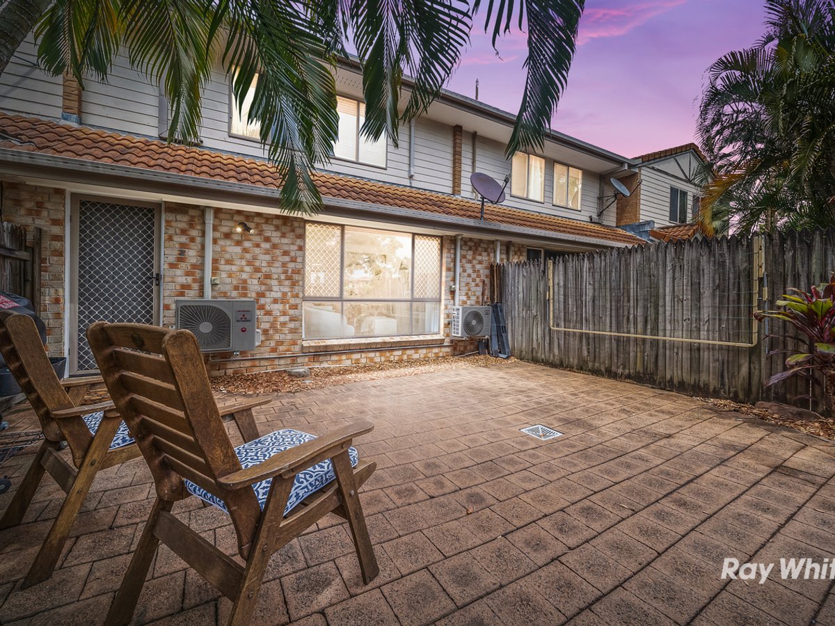 2 Efymia Court, DAISY HILL - Image 1