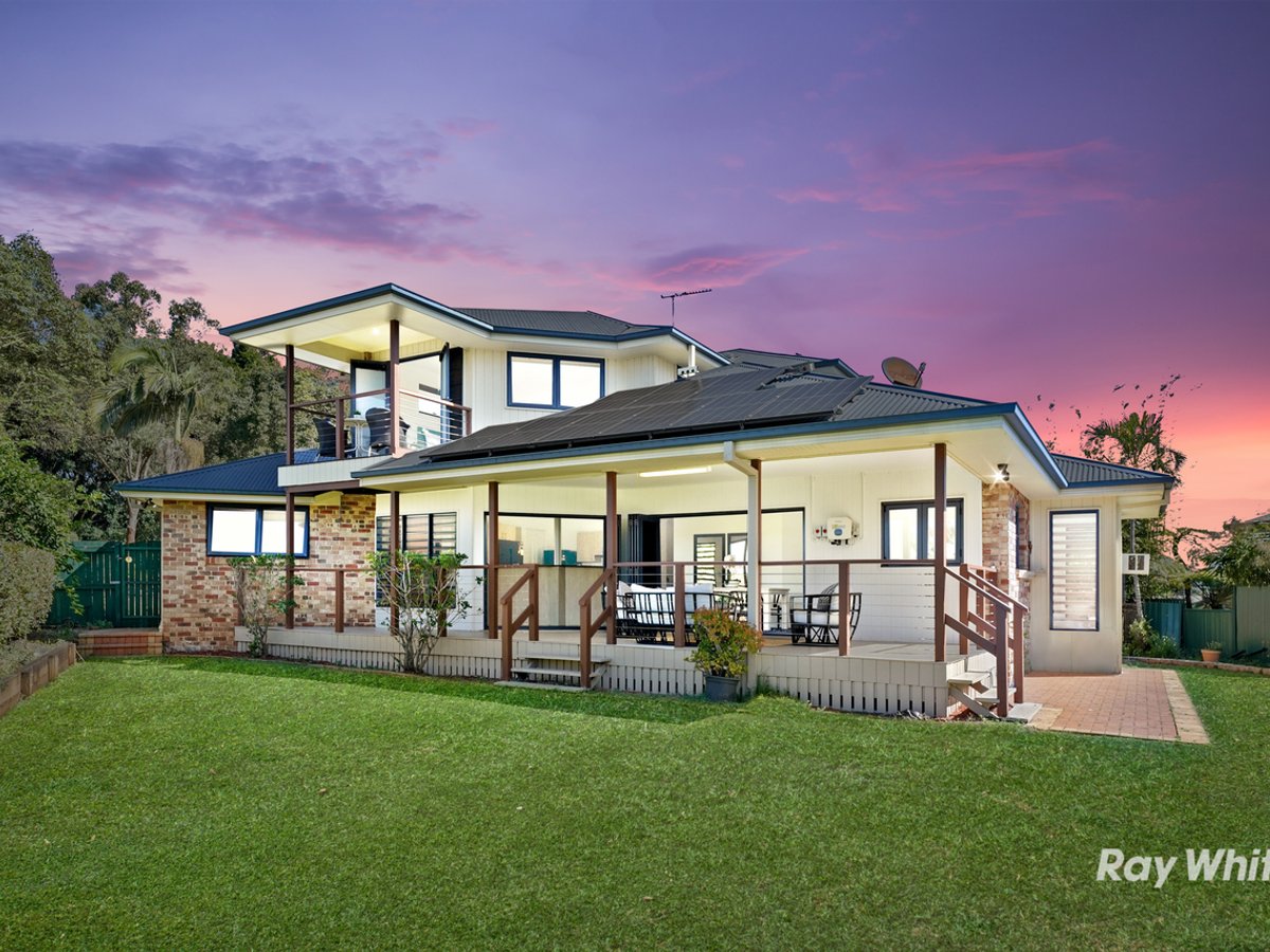 1 The Crescent, UNDERWOOD - Image 1