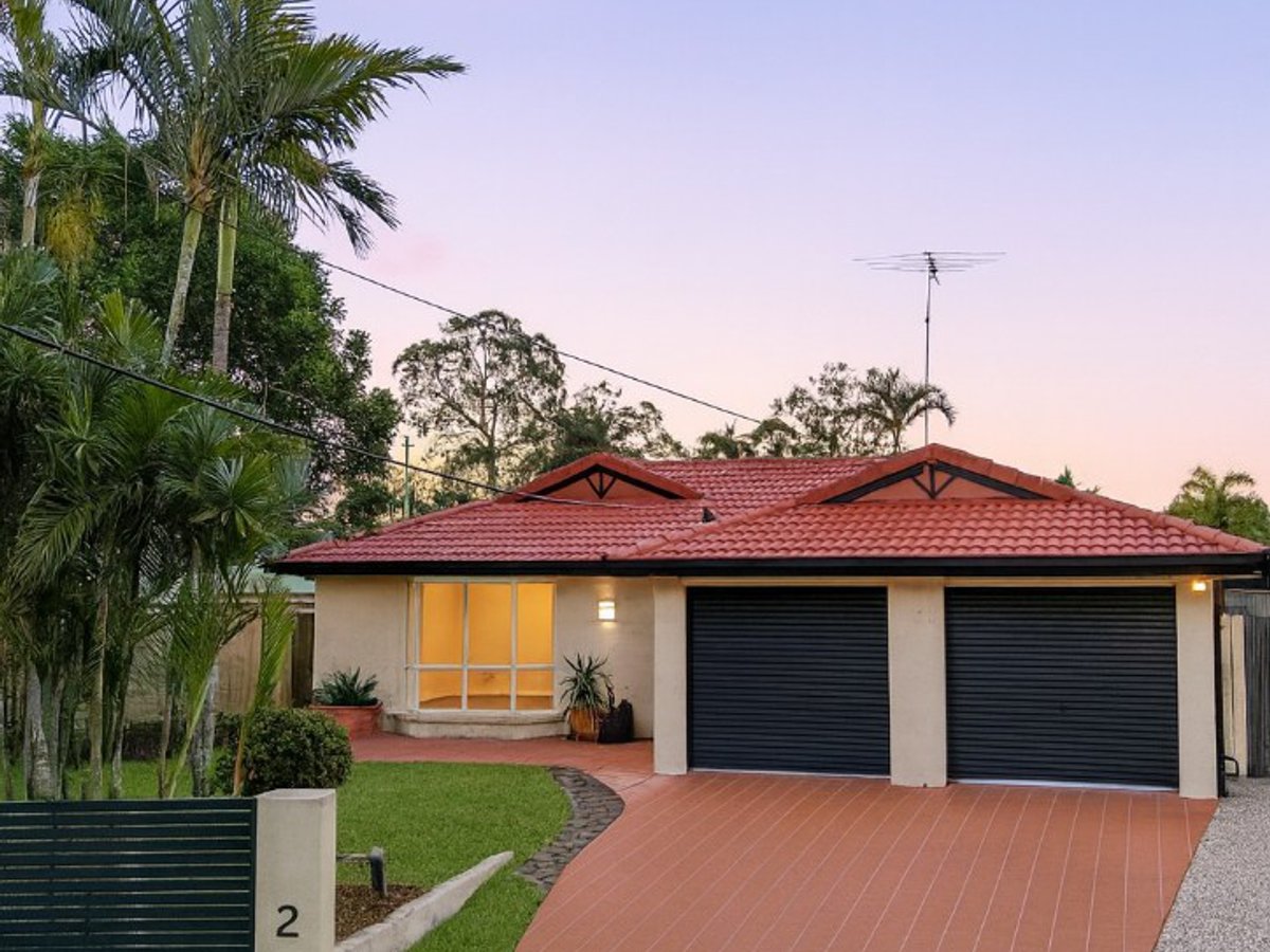 2 YARABAH Crescent, SHAILER PARK - Image 1