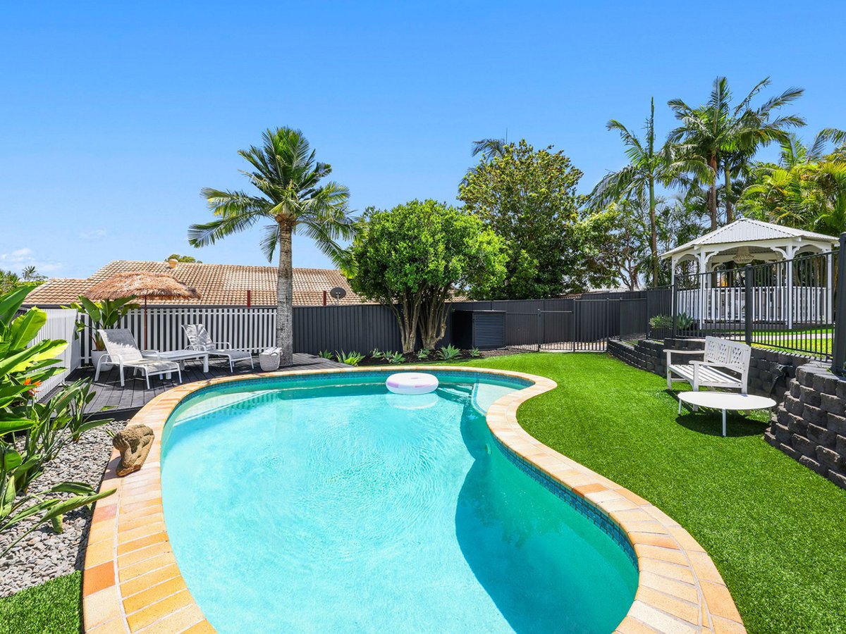 18 Anglesea Court, ROBINA - Image 1