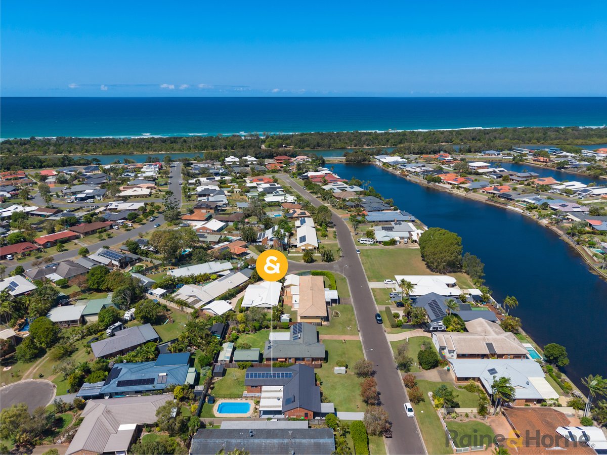 30 Andrew Avenue, POTTSVILLE - Image 1