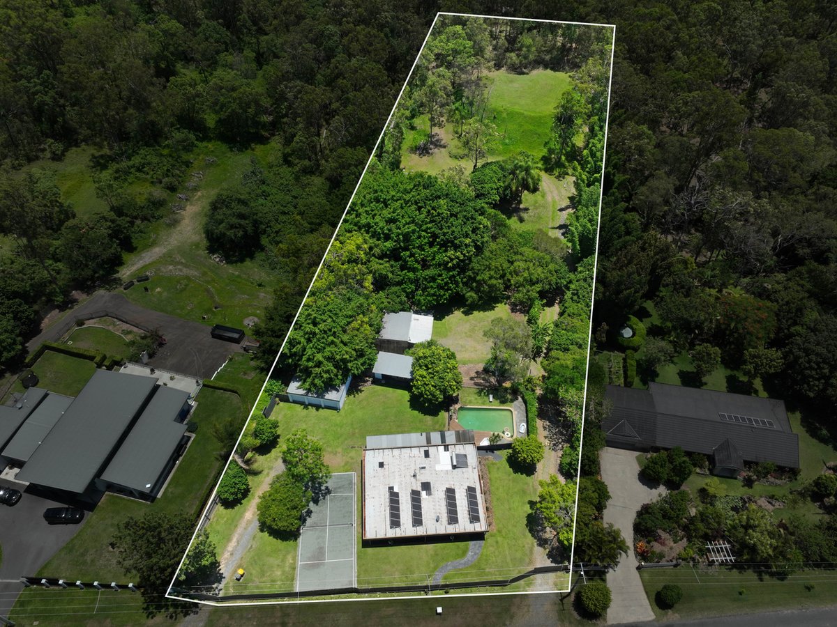 20 Nakula Street, GAVEN - Image 1