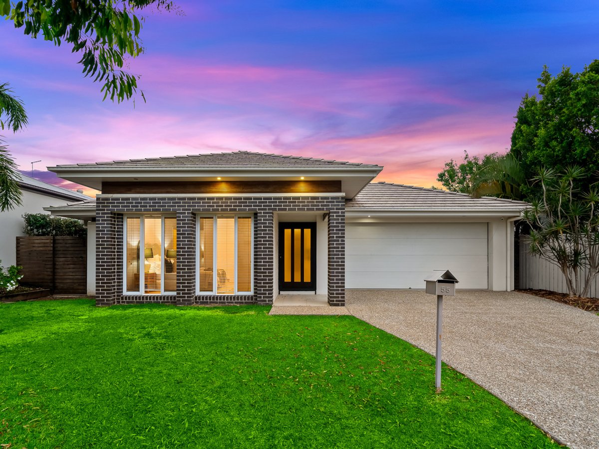 55 Skyview Avenue, ROCHEDALE - Image 1