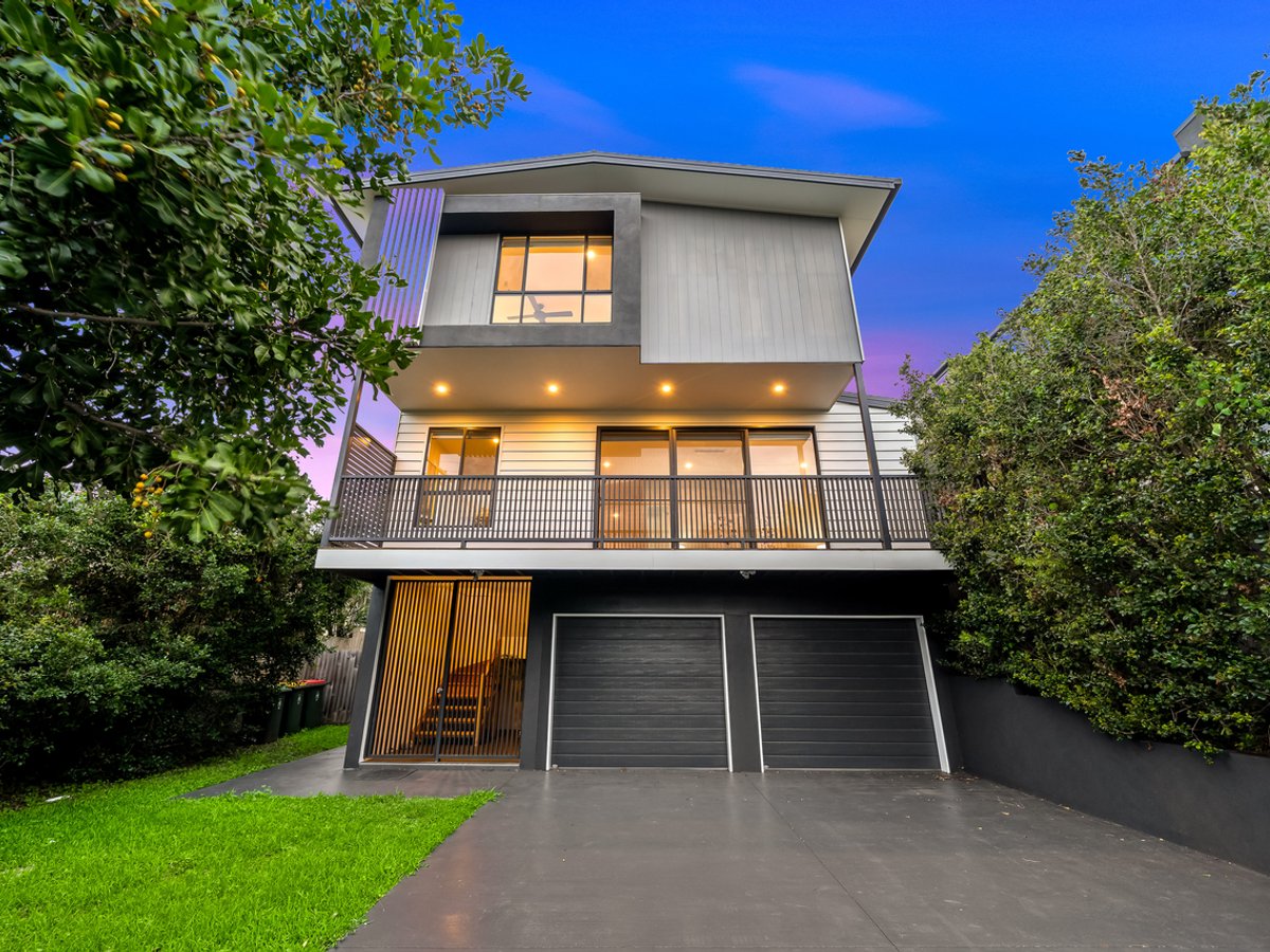 87 White Street, GRACEVILLE - Image 1