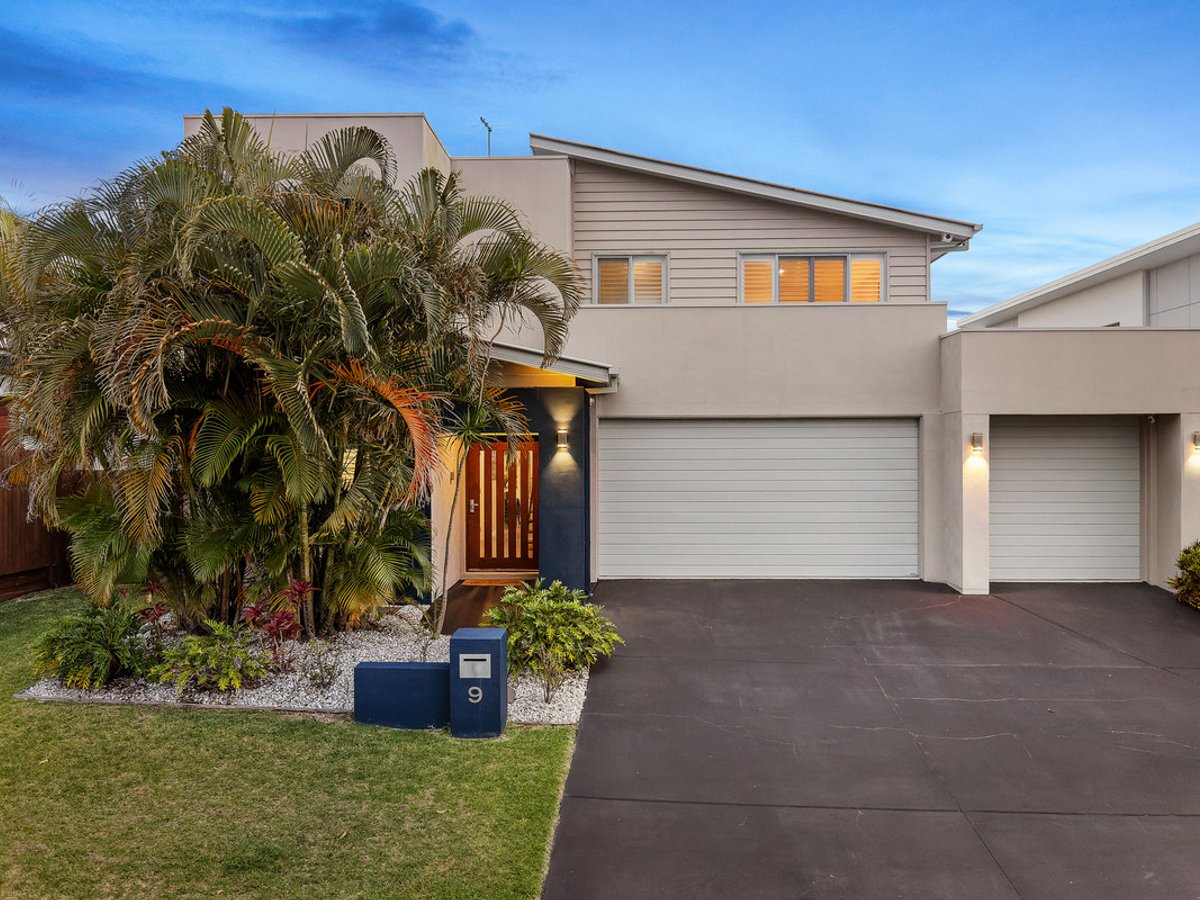 9 Kim Jon Court, THORNLANDS - Image 1