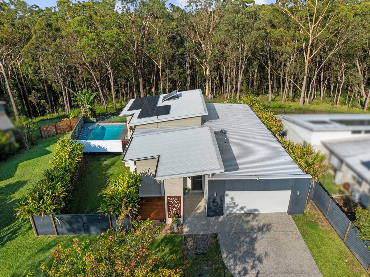 34 Hoop Pine Street, MOUNT COTTON - Image 1