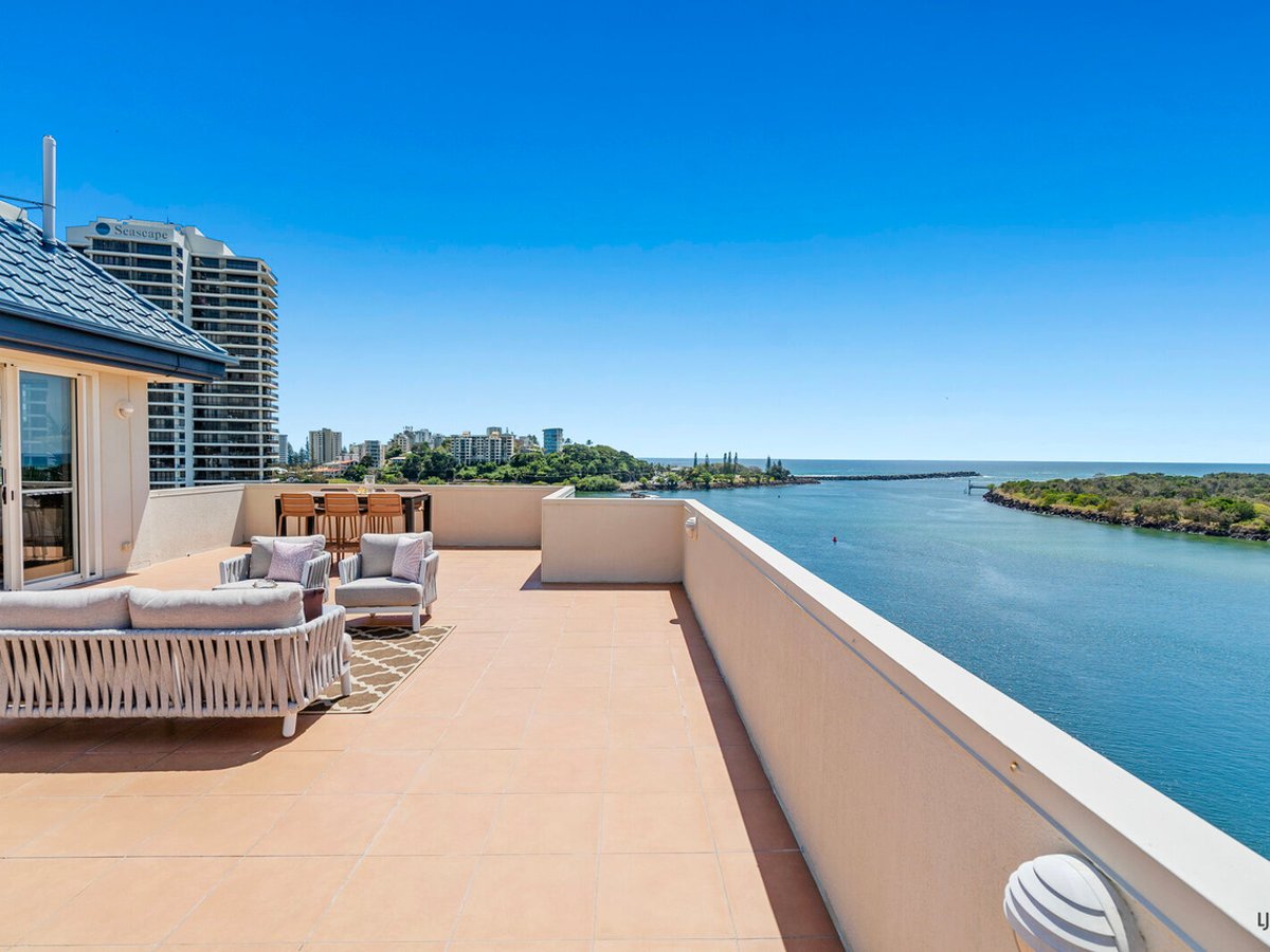 6-8 Endeavour Parade, TWEED HEADS - Image 1