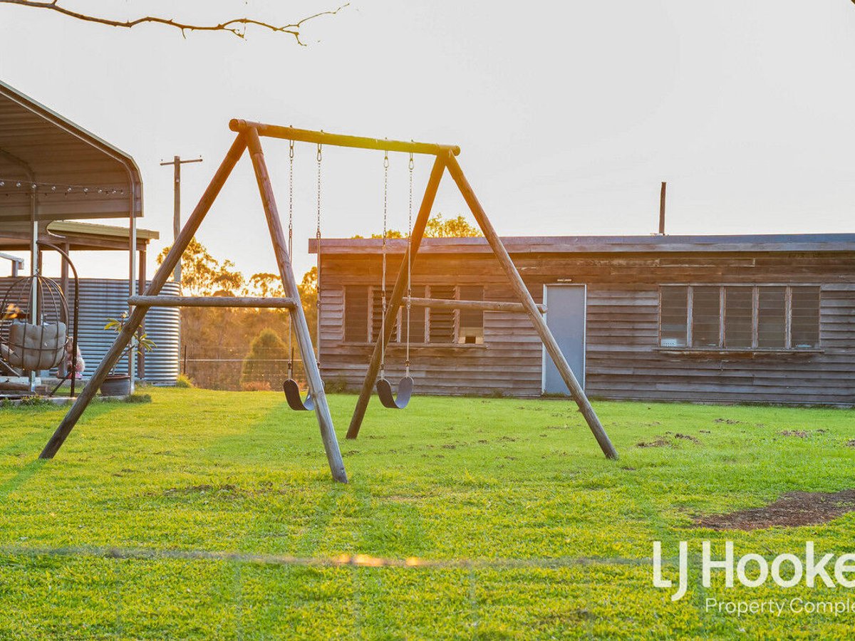 72-96 Tamborine Street, JIMBOOMBA - Image 1