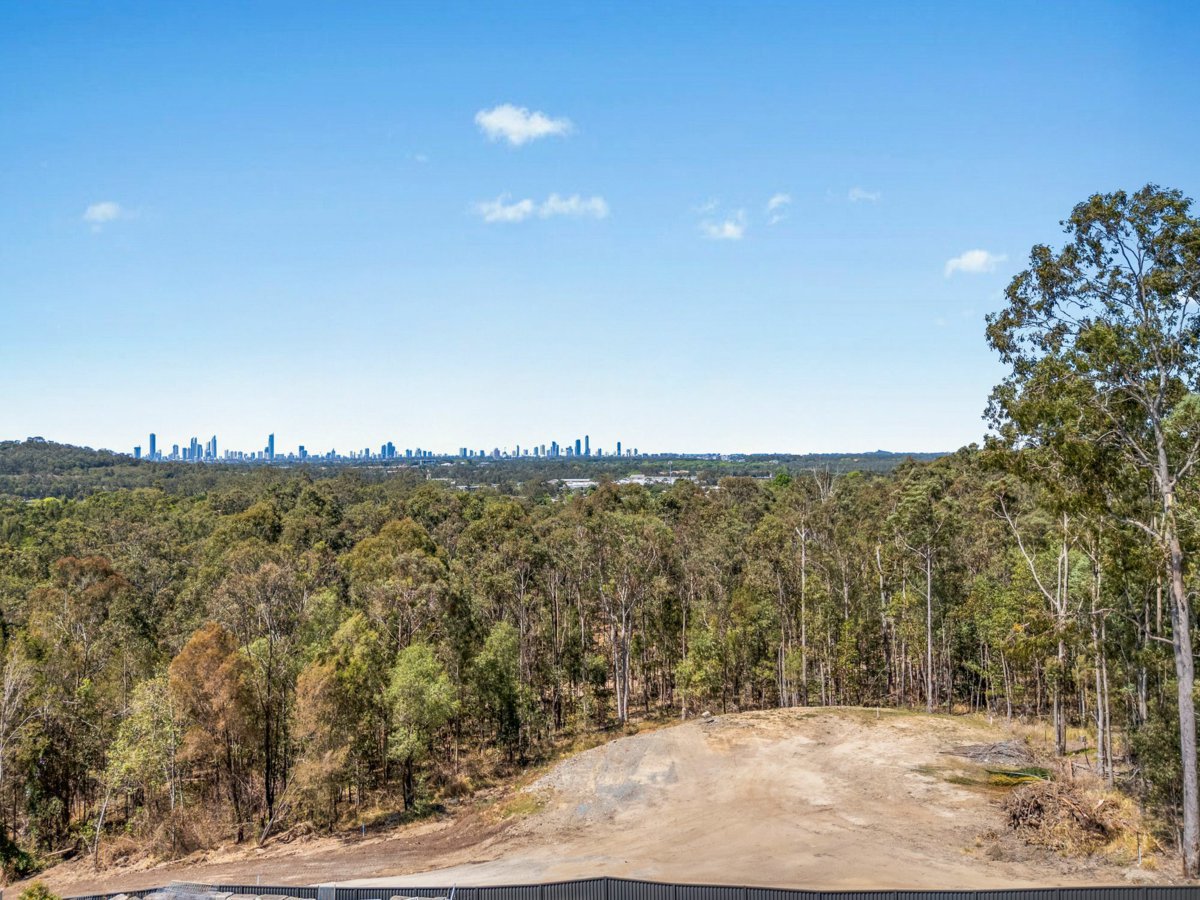 414 San Fernando Drive, WORONGARY - Image 1