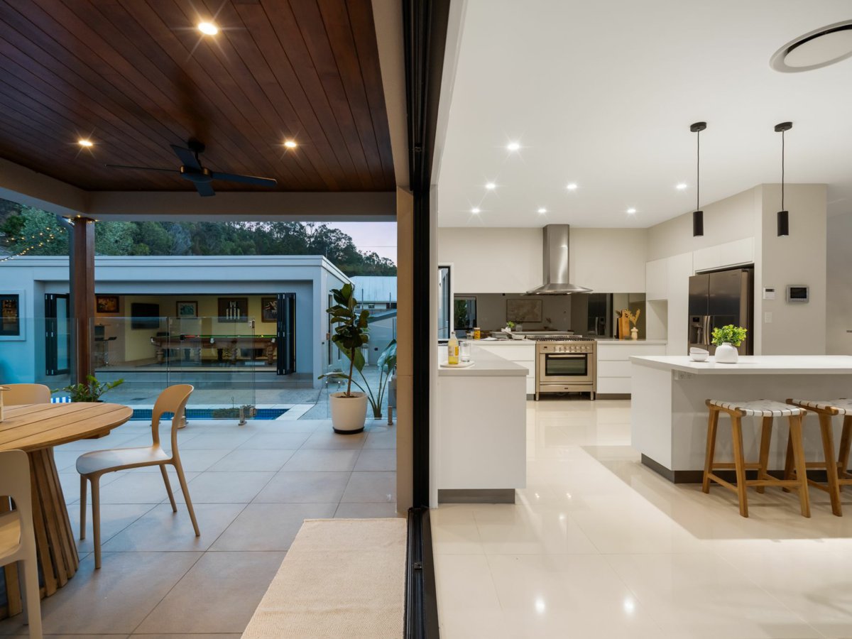 113 Barden Ridge Road, REEDY CREEK - Image 1