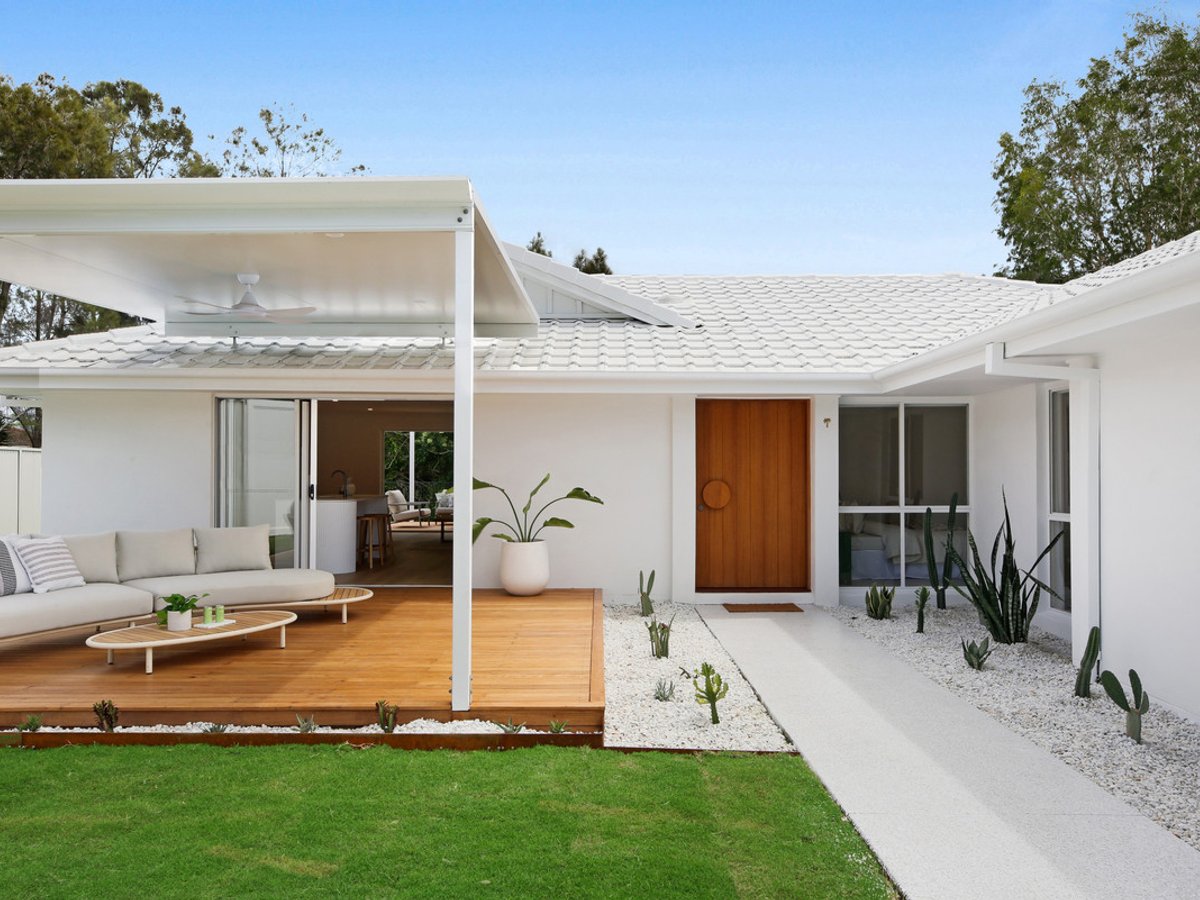 12 Baumea Court, Elanora - Image 1