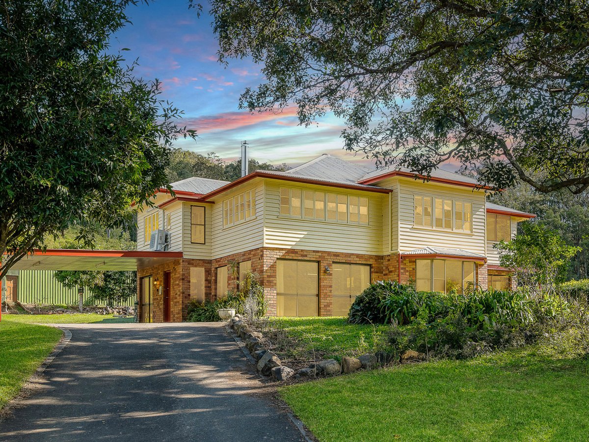 66 Morrison Road, Cedar Creek - Image 1