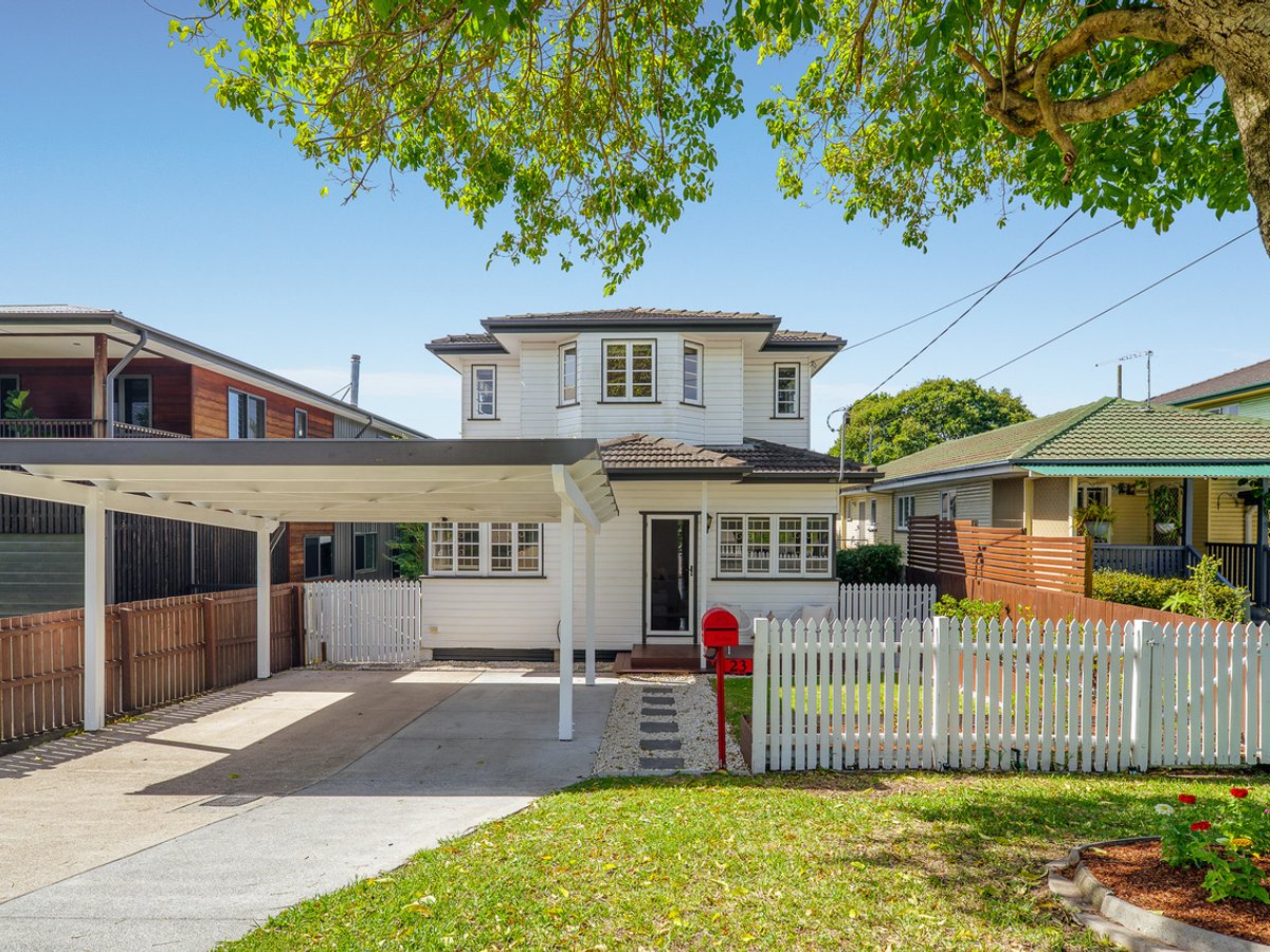 23 Ryder Street, WYNNUM - Image 1