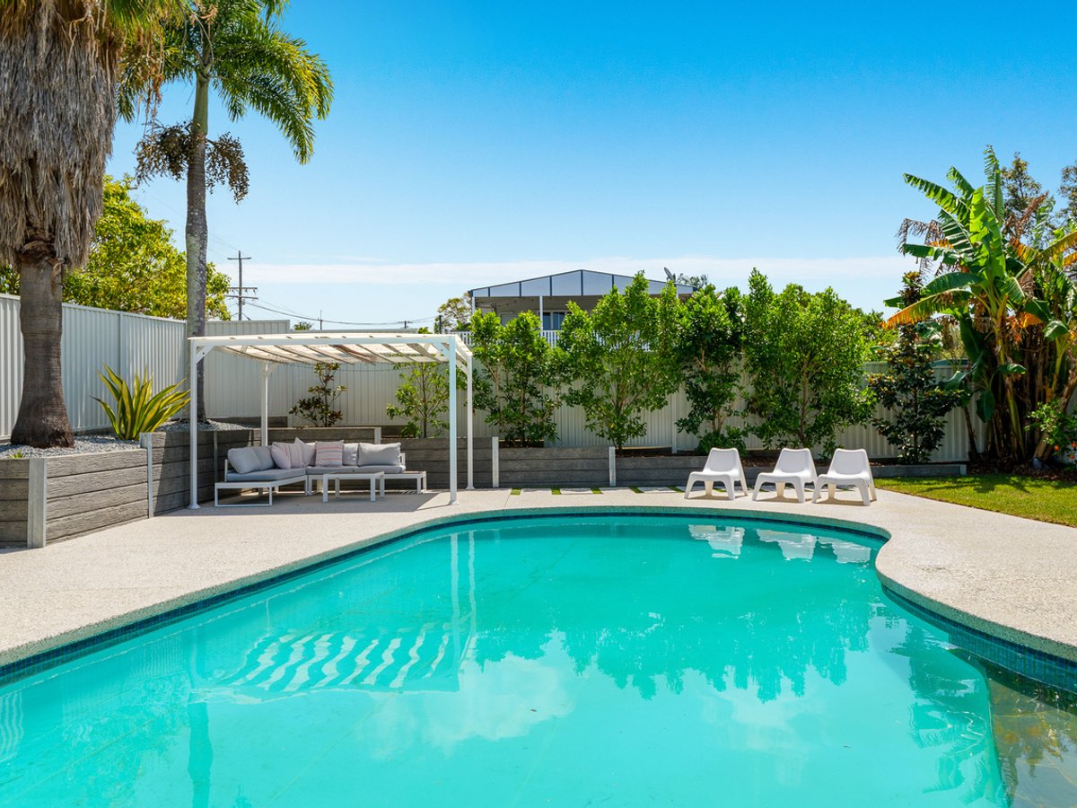 16 Annette Street, TINGALPA - Image 1