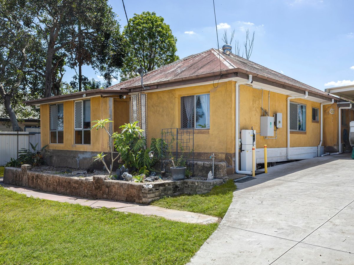 29 Bognuda Street, BUNDAMBA - Image 1