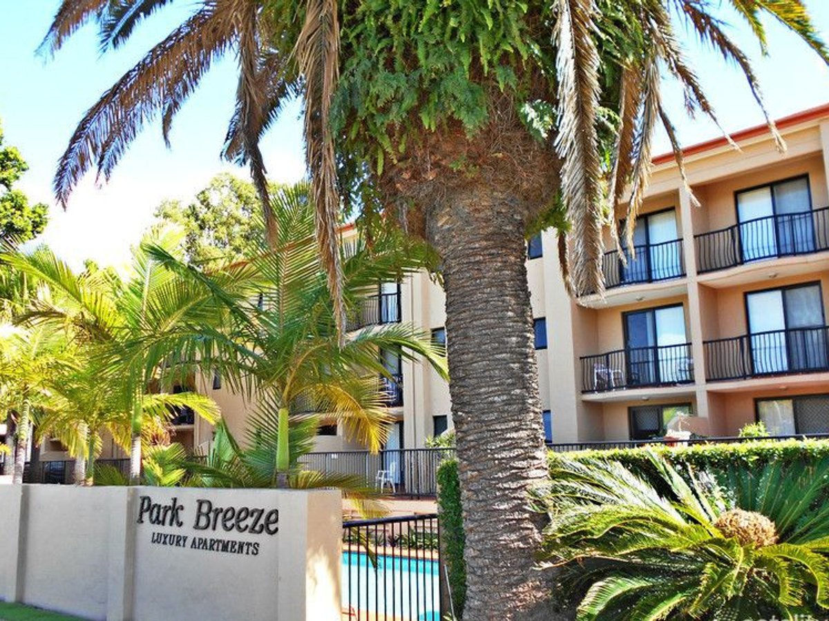 61 North Street, SOUTHPORT - Image 1