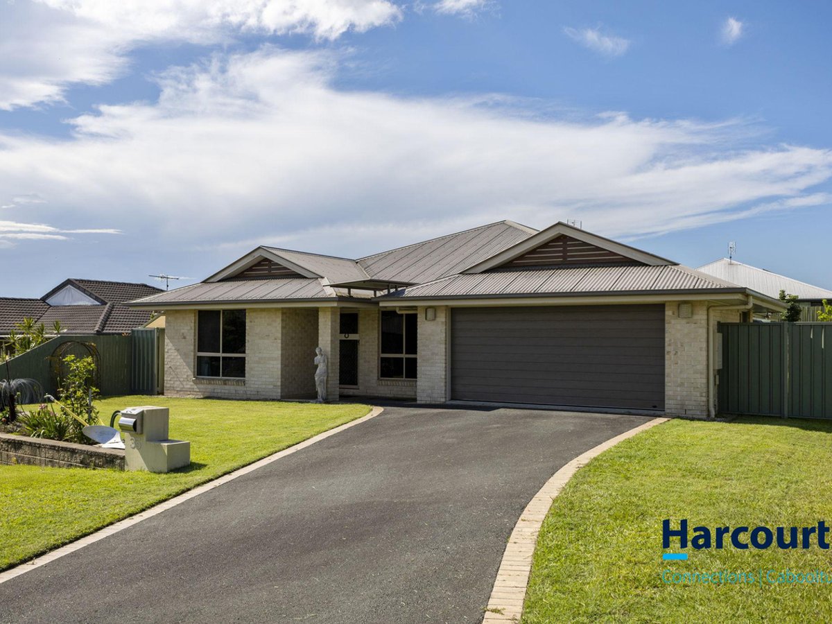 35 Akoonah Way, D'AGUILAR - Image 1