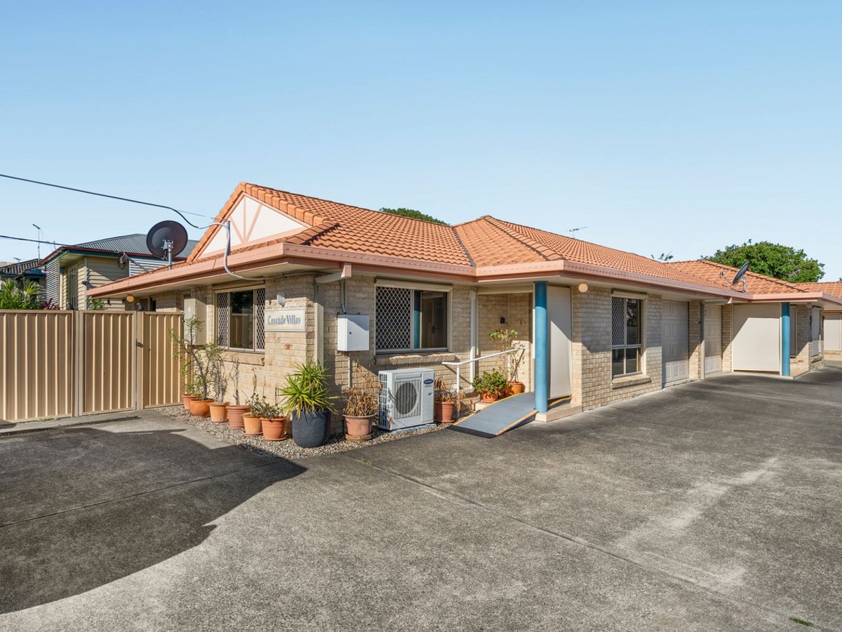 1/12 Mcaneny Street, REDCLIFFE - Image 1