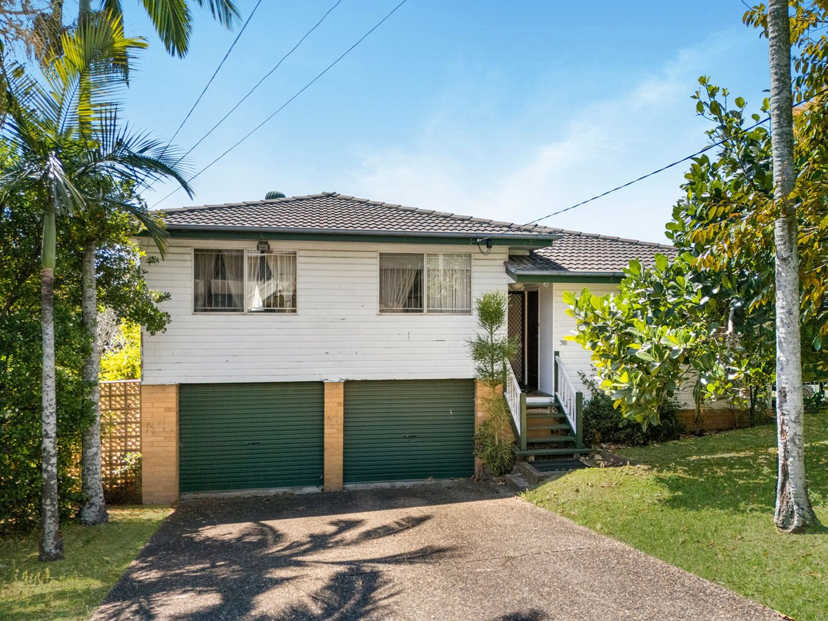 10 Ormesby Street, WOODRIDGE - Image 1