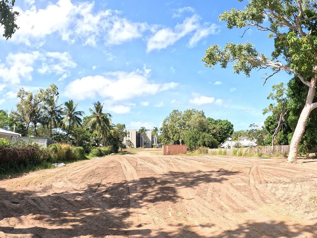 51 Sooning Street, Nelly Bay - Image 1