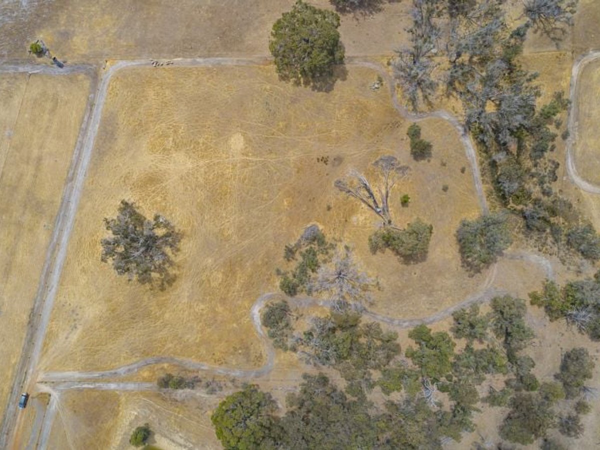 78 Ridge View Avenue, Boyup Brook - Image 1