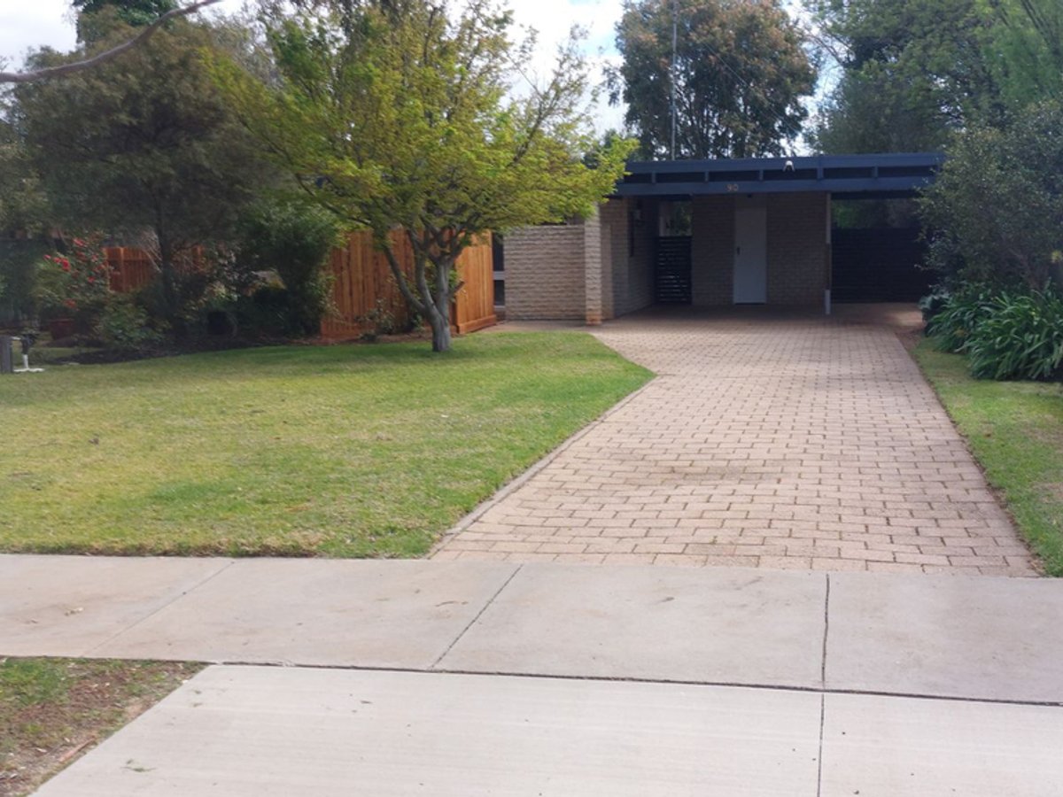 90 Shadforth Street, Kerang - Image 1