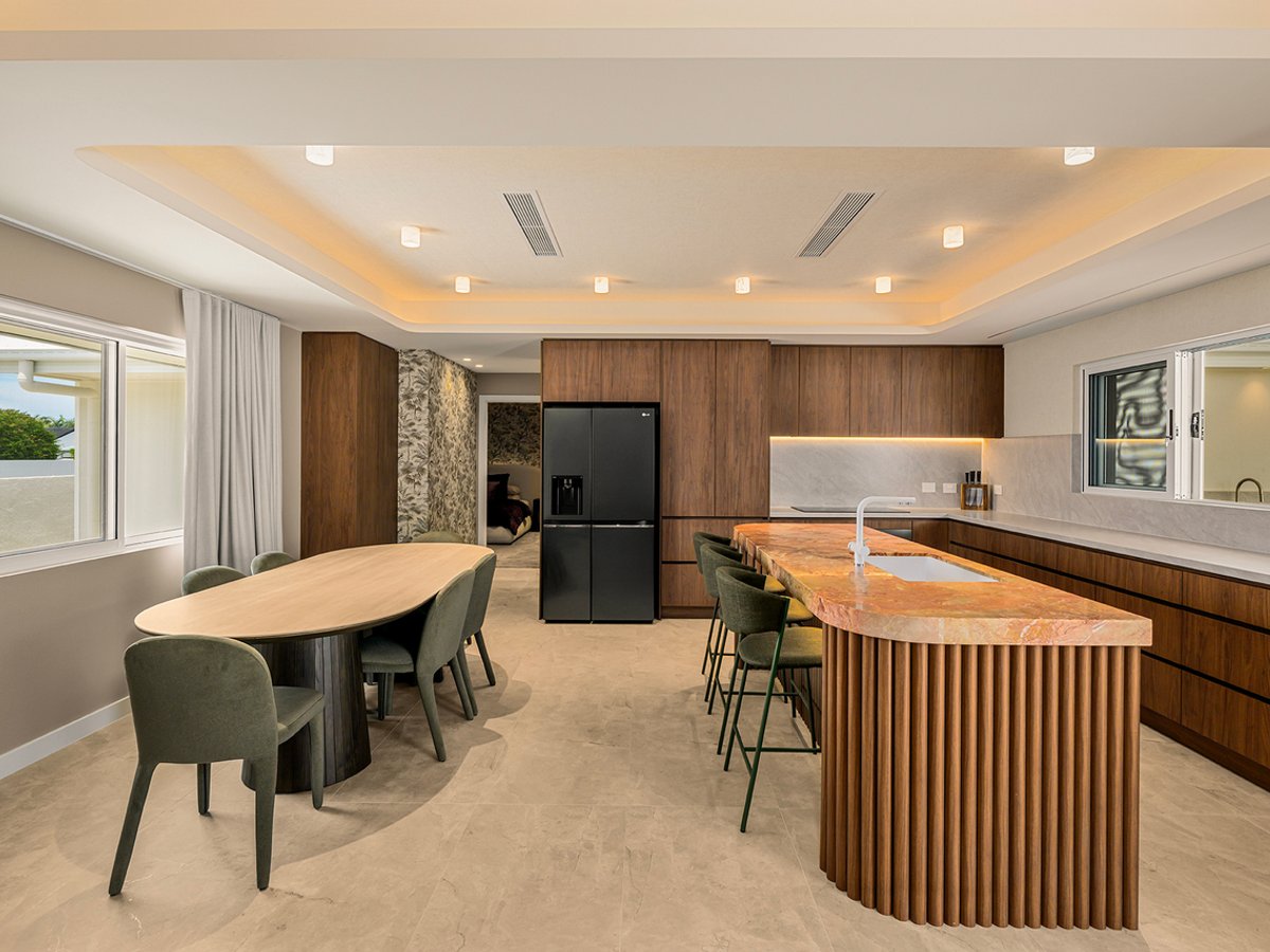 4 Maralinga Avenue, MERMAID WATERS - Image 1