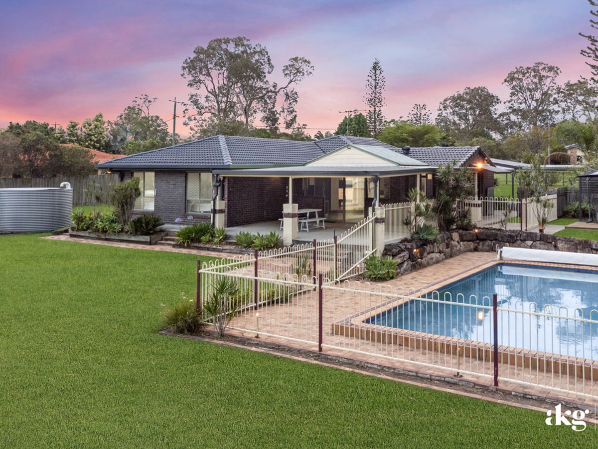 68-70 Merluna Road, PARK RIDGE SOUTH - Image 1