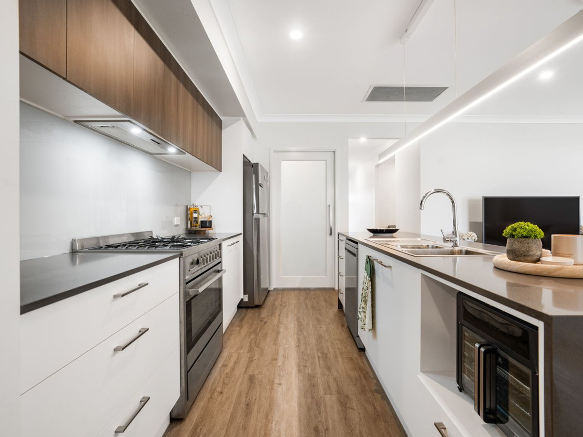 10 Lillypilly Street, BAHRS SCRUB - Image 1