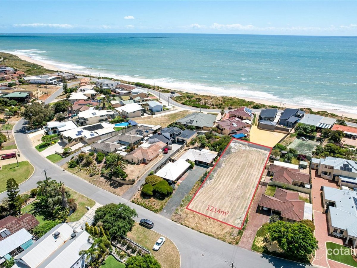 18 Mippi Road, HALLS HEAD - Image 1