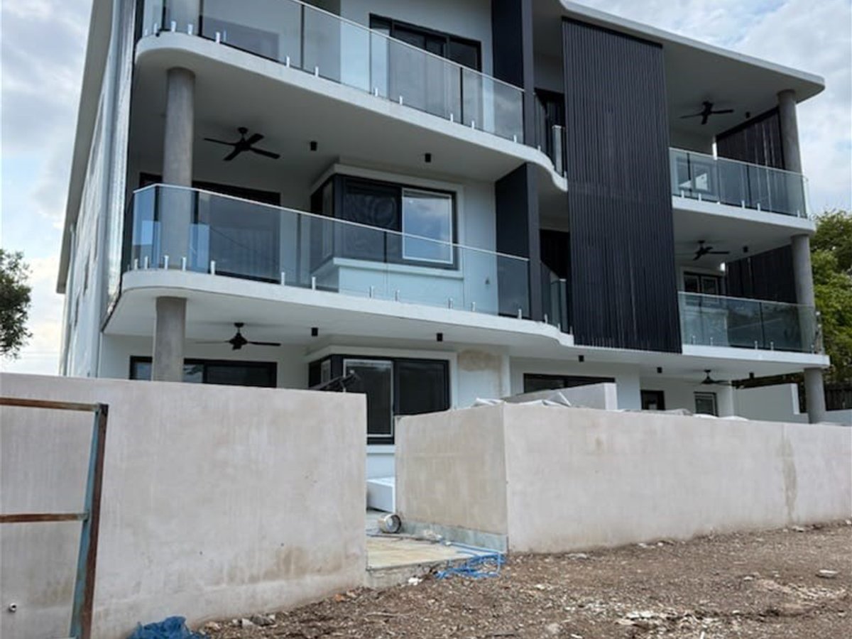 900 Flourish Street, SOUTH MACLEAN - Image 1