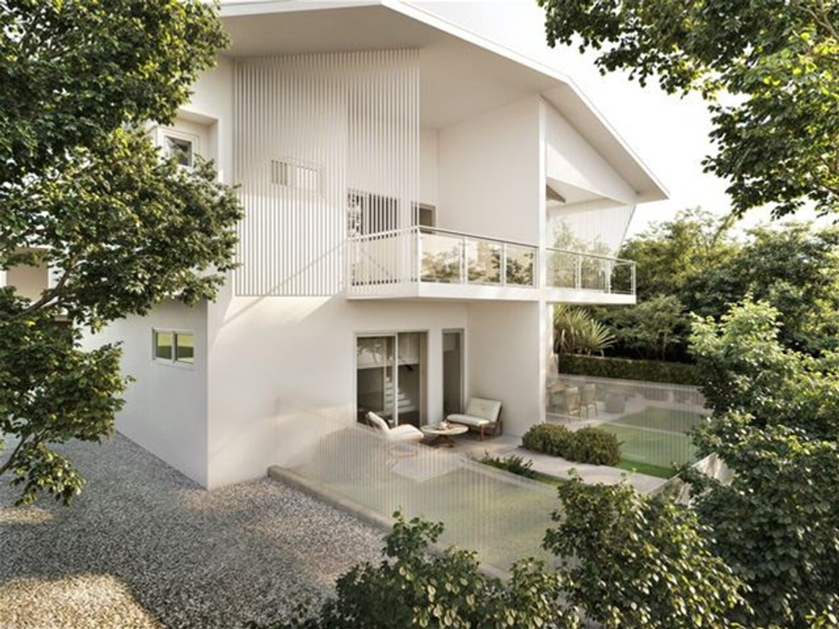 7 Victoria Street, CLAYFIELD - Image 1