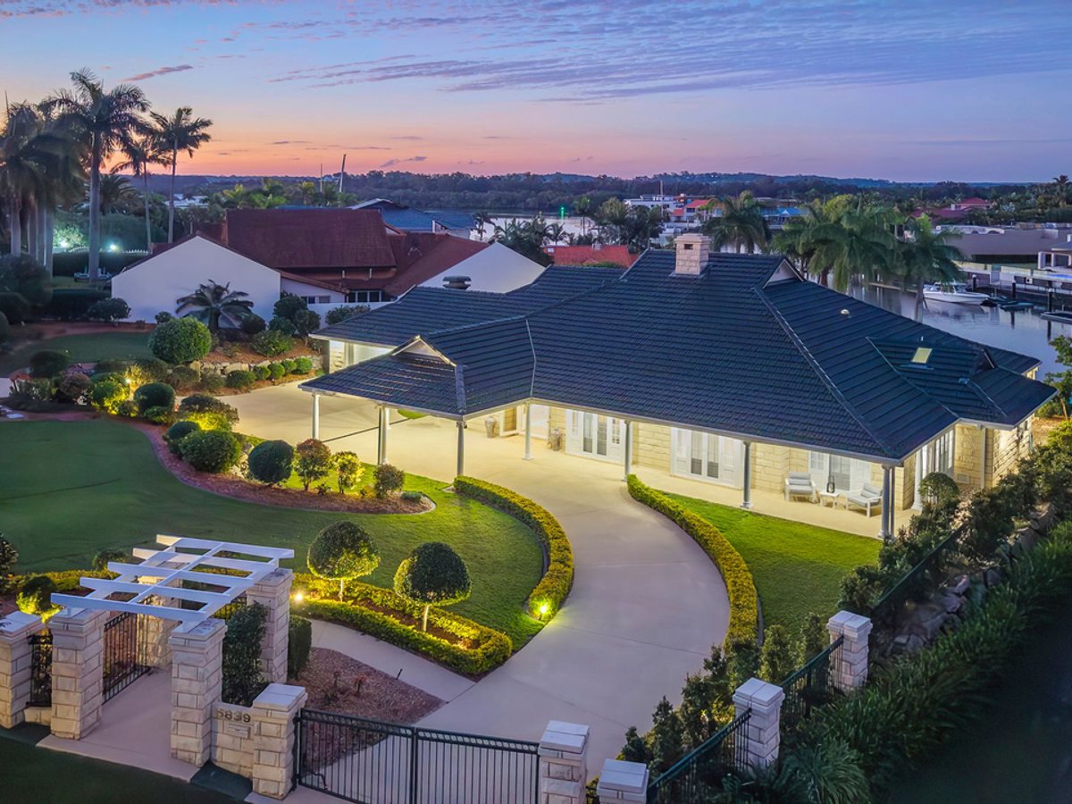 5839 The Parkway, Sanctuary Cove - Image 1