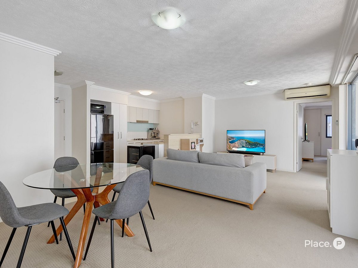 803 Stanley Street, Woolloongabba - Image 1