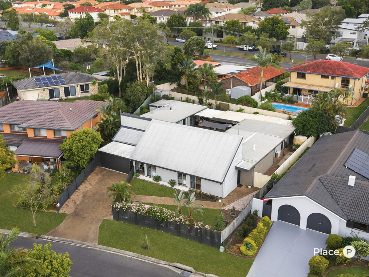 34 Sherborne Street, Carindale - Image 1