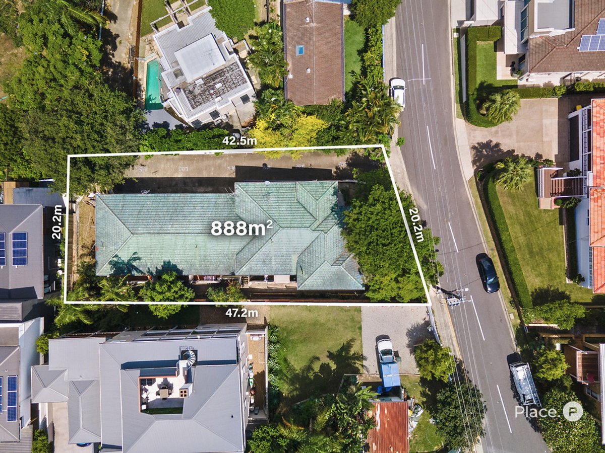 87 Crescent Road, Hamilton - Image 1