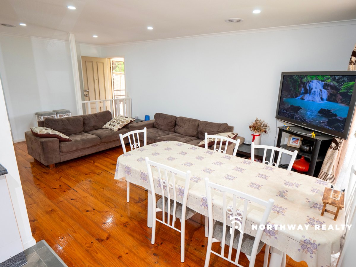 5 Ealing Close, CRAIGIEBURN - Image 1