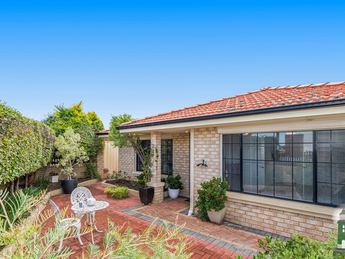 242 Beechboro Road North, BAYSWATER - Image 1