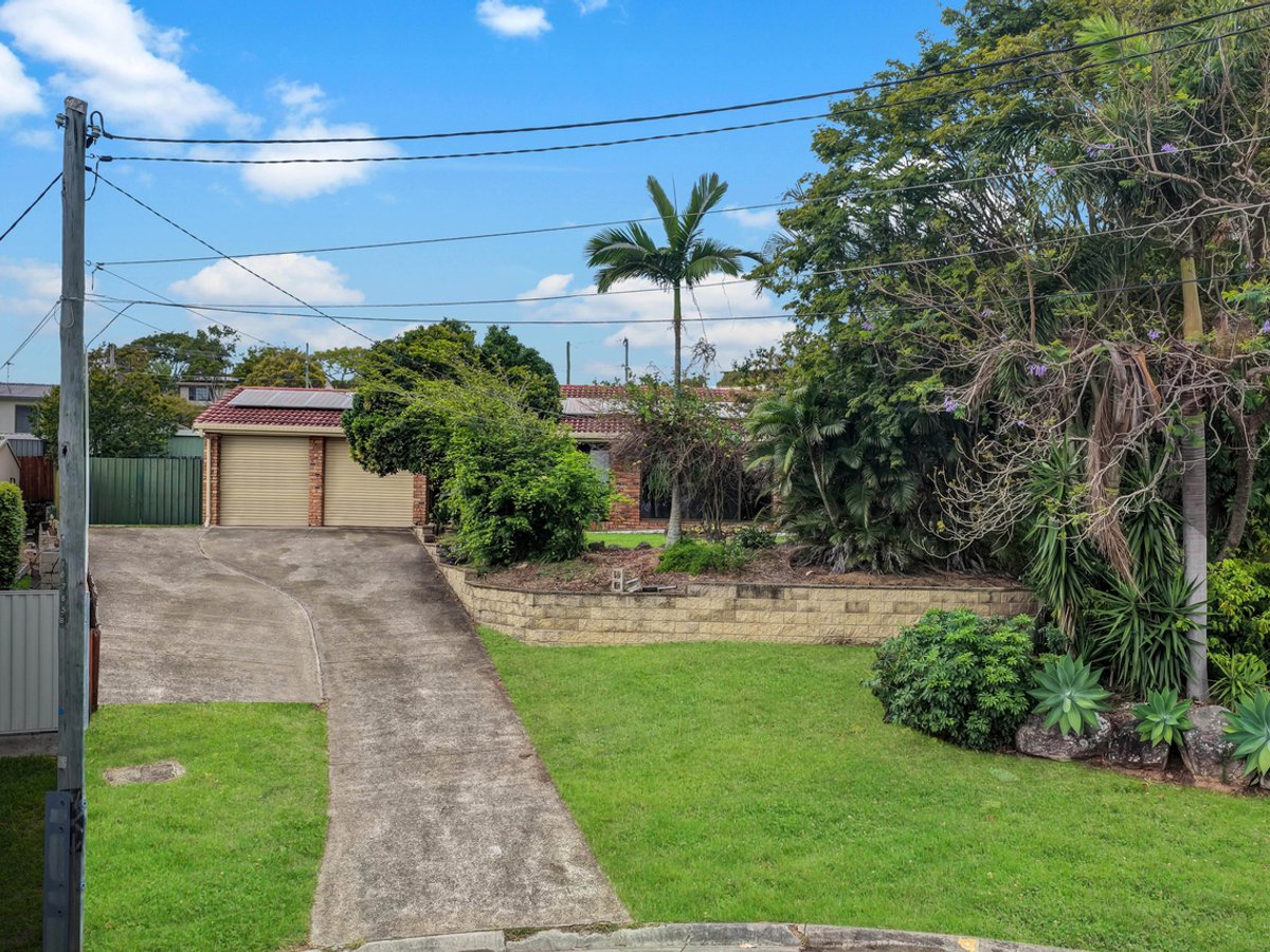 12 Jeffrey Court, MOUNT WARREN PARK - Image 1