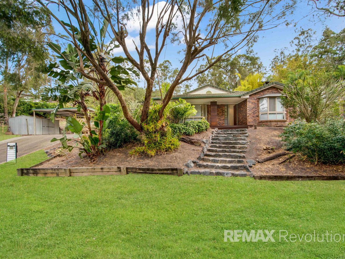 16-18 Dane Court, SHAILER PARK - Image 1