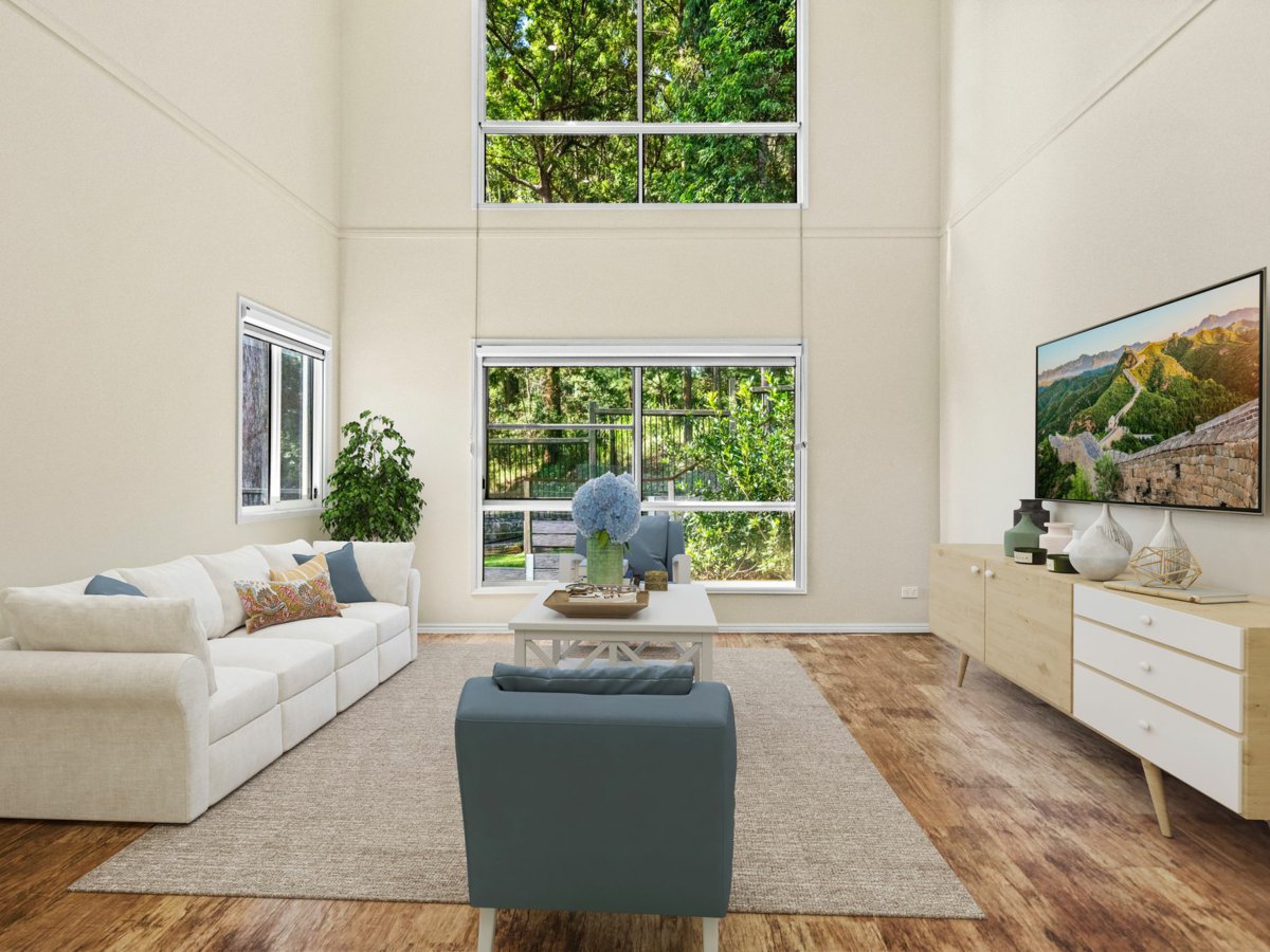 10 Palomar Street, REEDY CREEK - Image 1