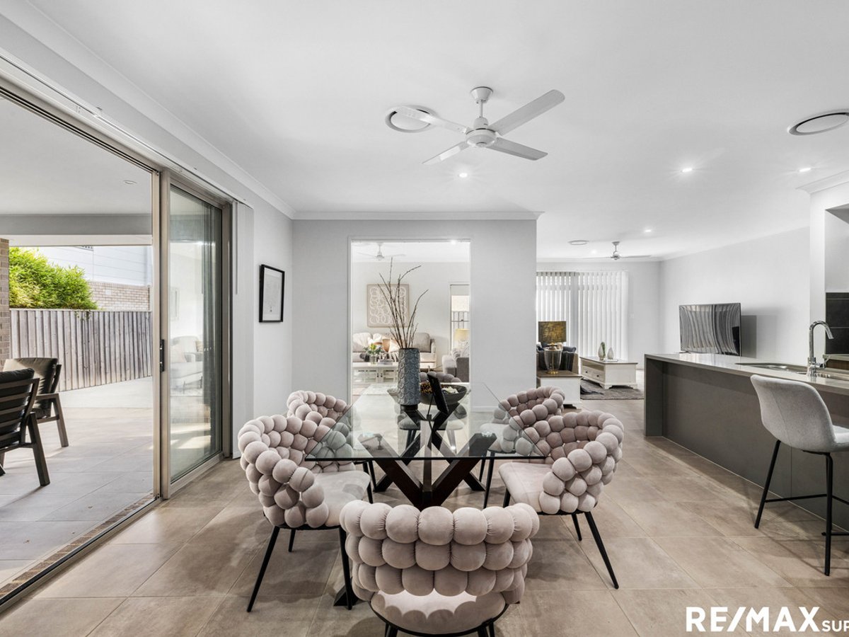 6 Mahogany Place, Karawatha - Image 1