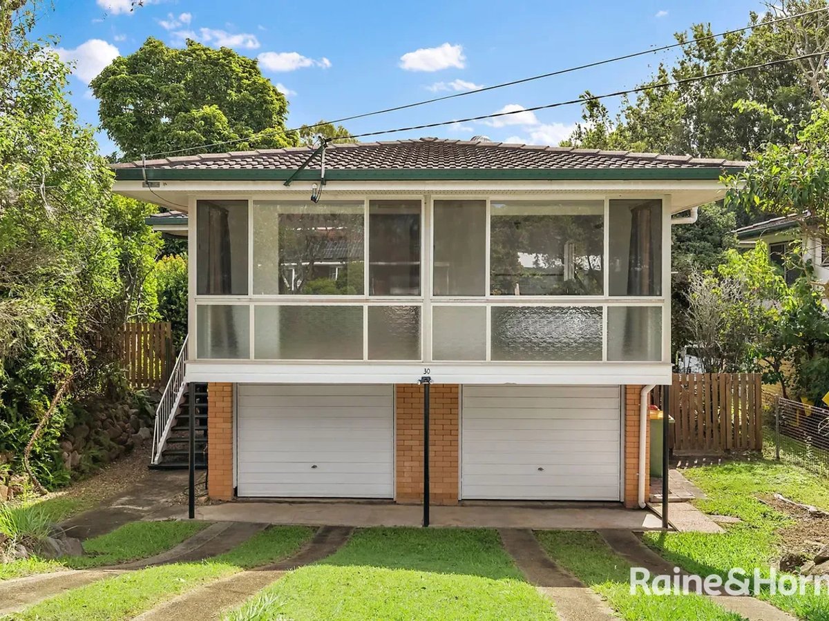 30 Kylie Avenue, FERNY HILLS - Image 1