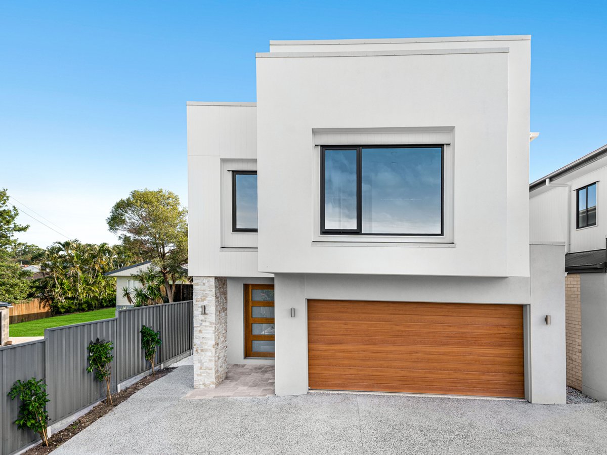 55 Zahel Street, CARINA - Image 1