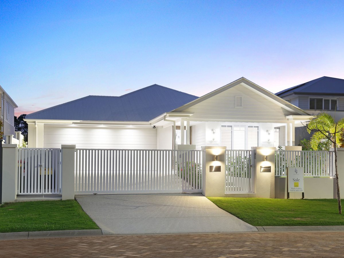 1918 Sunningdale Court, Sanctuary Cove - Image 1