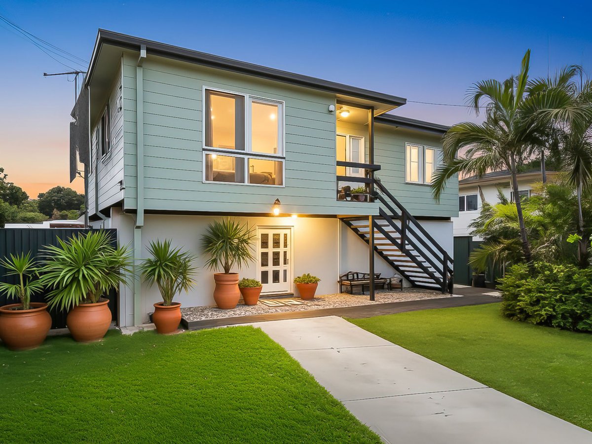 58 Paradise Road, Slacks Creek - Image 1