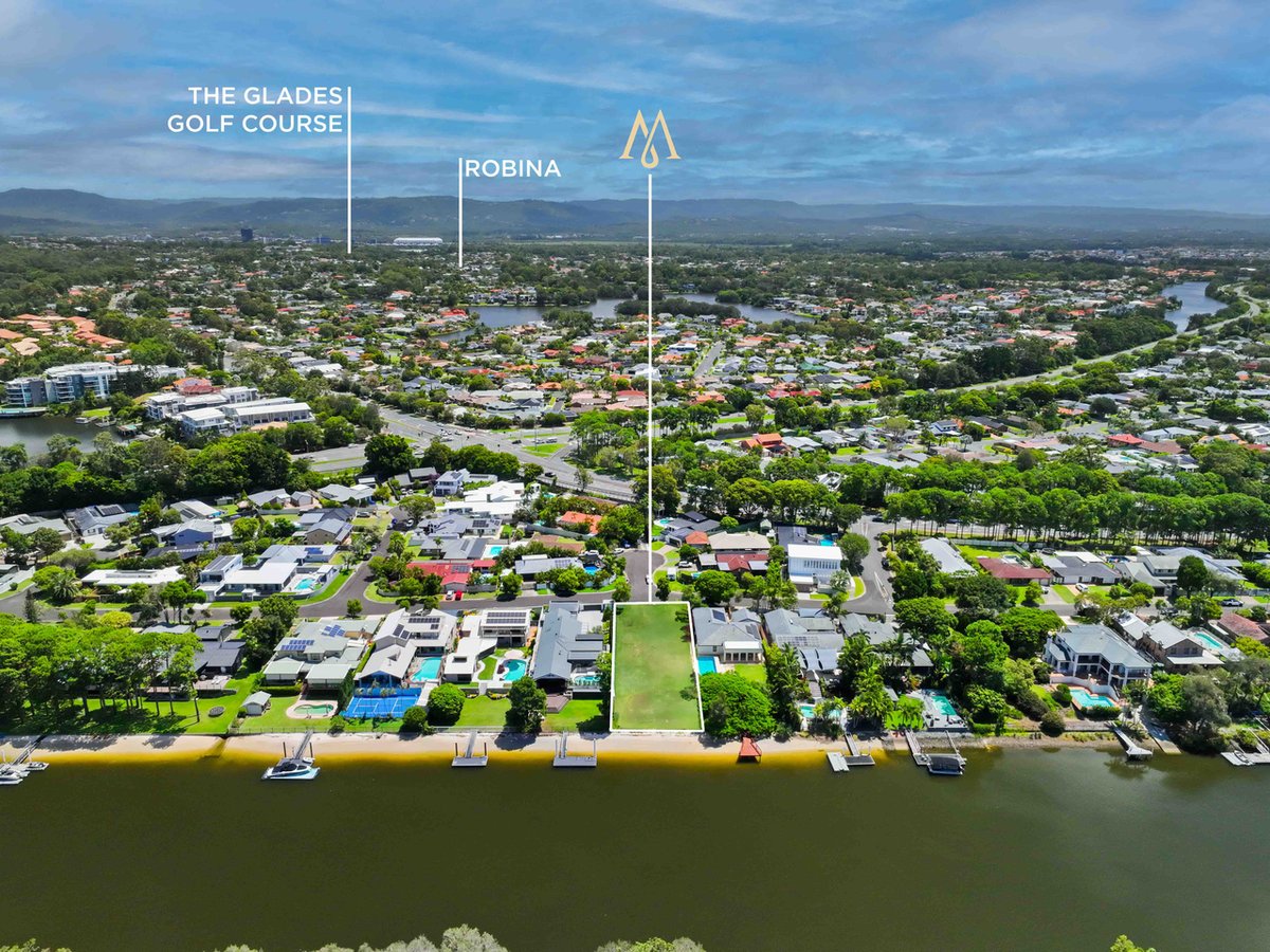 28 Lancelin Drive, MERMAID WATERS - Image 1