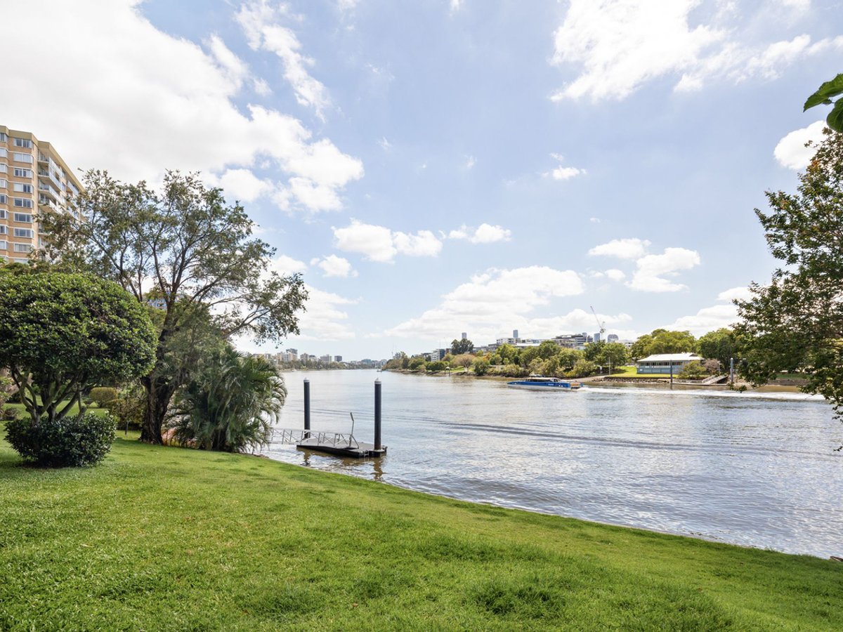 26 Brisbane Street, Toowong - Image 1