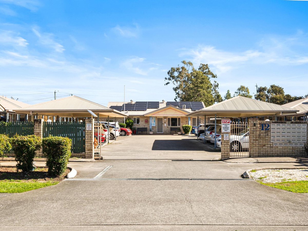 12-14 Yeates Crescent, MEADOWBROOK - Image 1
