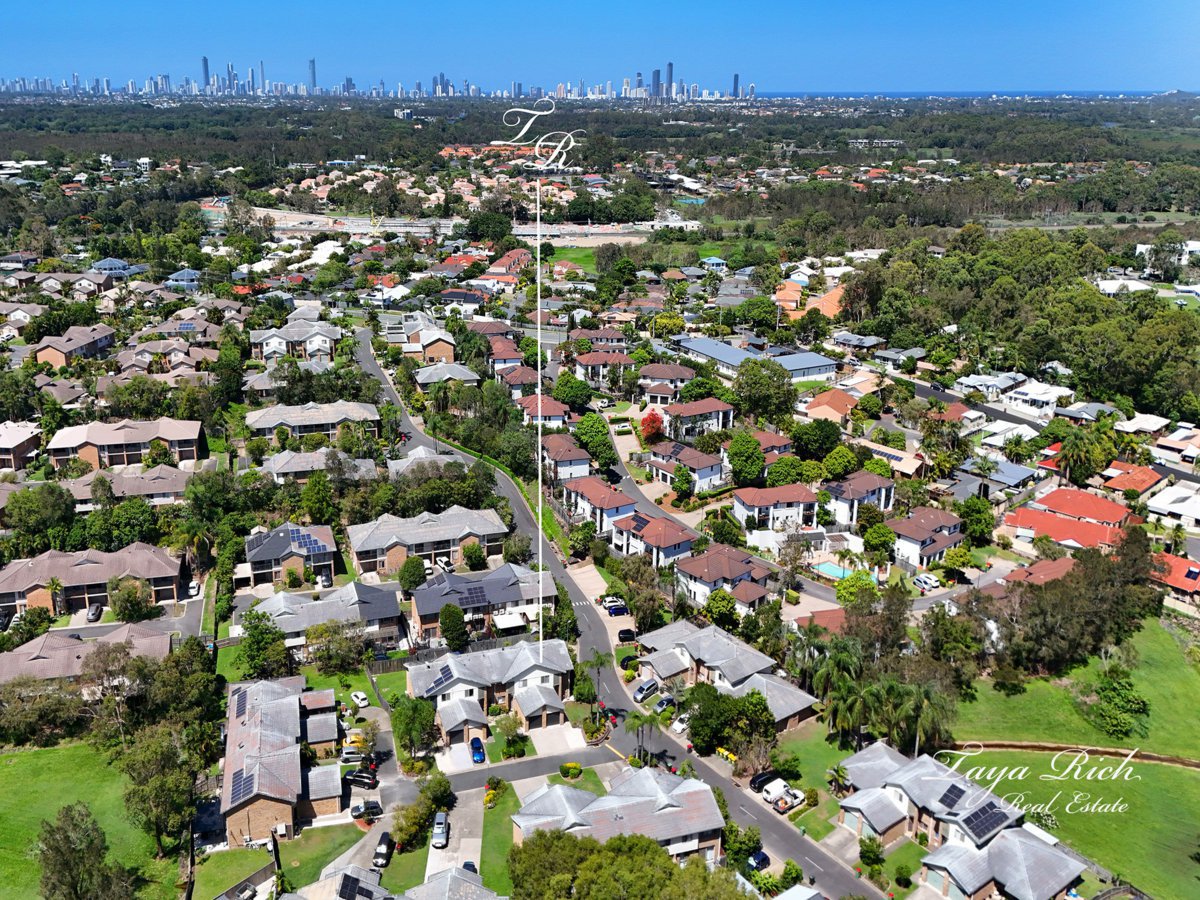 14 Bourton Road, MERRIMAC - Image 1